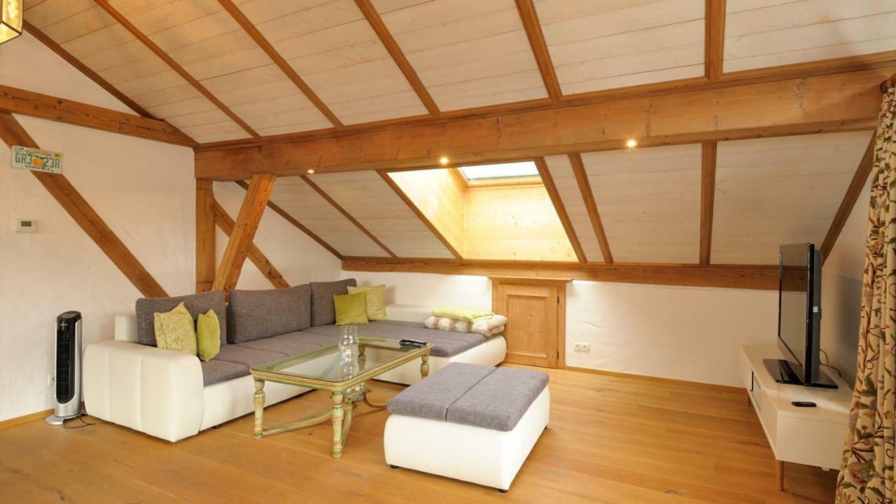 Appartement Kitzbuehel Mit Dachterrasse Exteriör bild